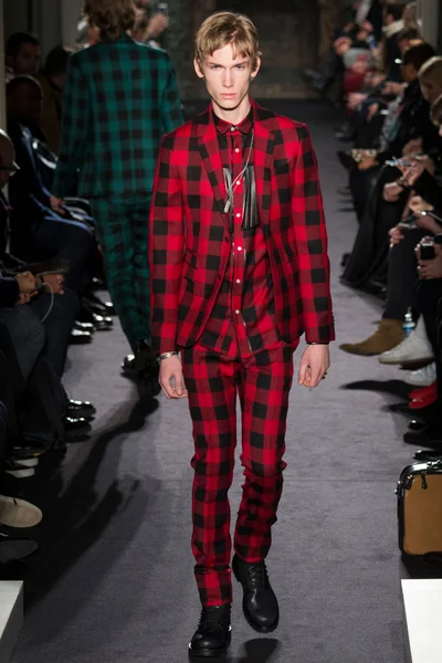 Look 81